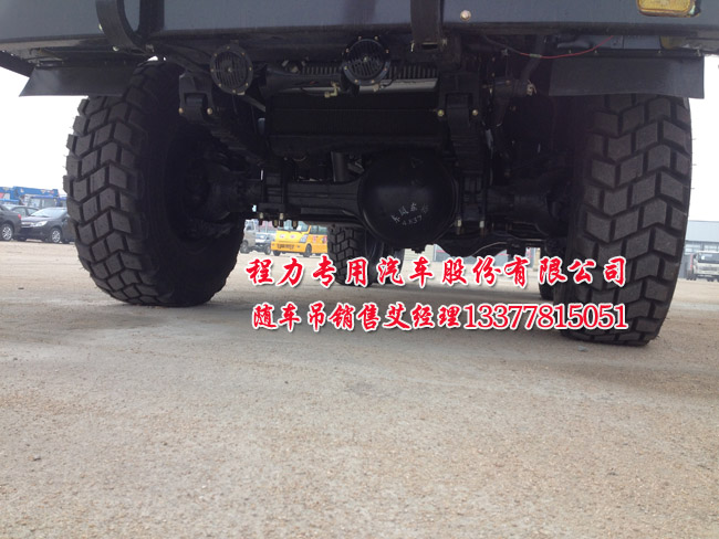 東風越野四驅隨車吊東風越野四驅隨車吊東風越野四驅隨車吊